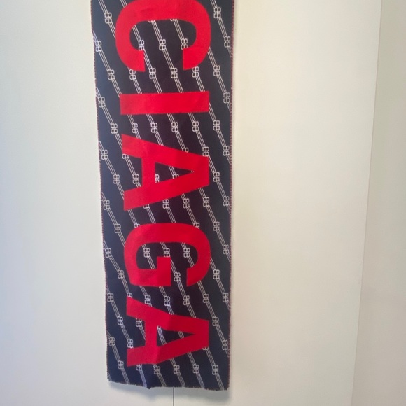 Balenciaga Unisex Wool Scarf - Picture 5 of 9